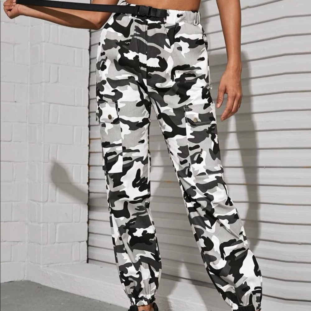 Camo pants, brand new
